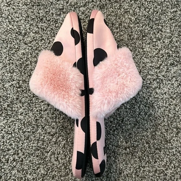 VICTORIA SECRET Pink with Black Polkadots Slippers - Picture 4 of 7